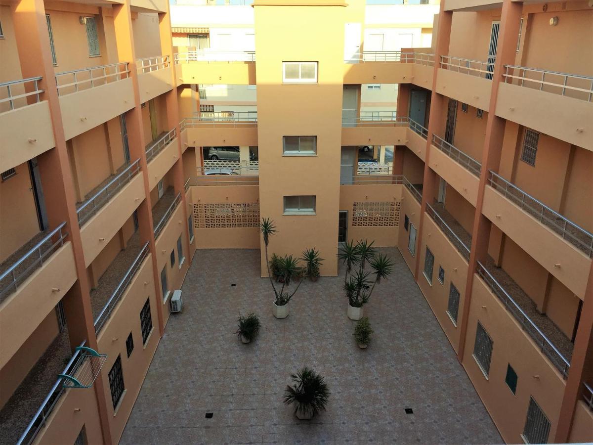 Beachfront And Bright Apartment Mareny Barraquetas Kültér fotó